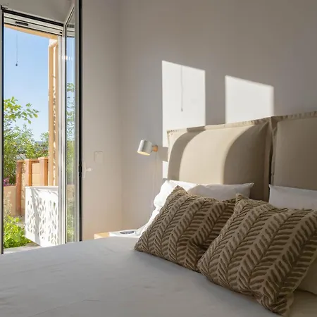 Elemoni - Grandma Eleni's Garden Stay! Apartment