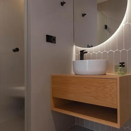 Apartment Elemoni - Grandma Eleni's Garden Stay! *