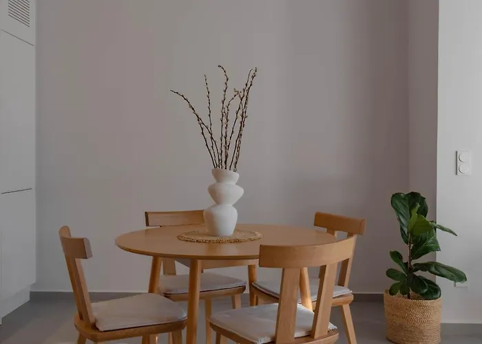 Elemoni - Grandma Eleni's Garden Stay! Apartment